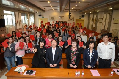 佑安醫院五四表彰1_400x266.jpg